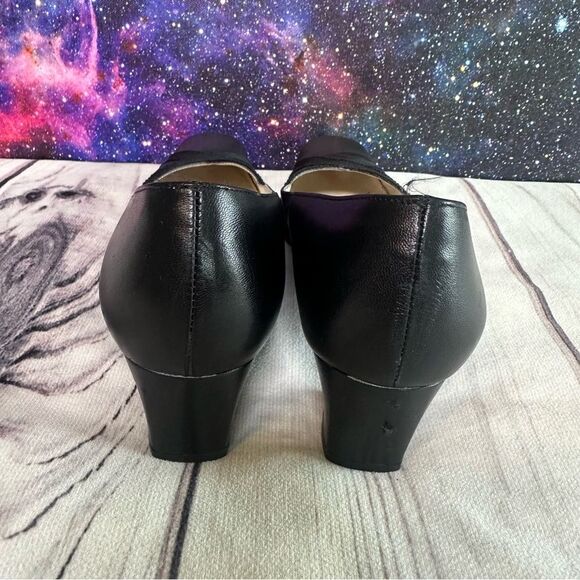 Vtg Salvatore Ferragamo Boutique Classic Block Heels Pumps US 8 AA Career Office - Picture 4 of 9